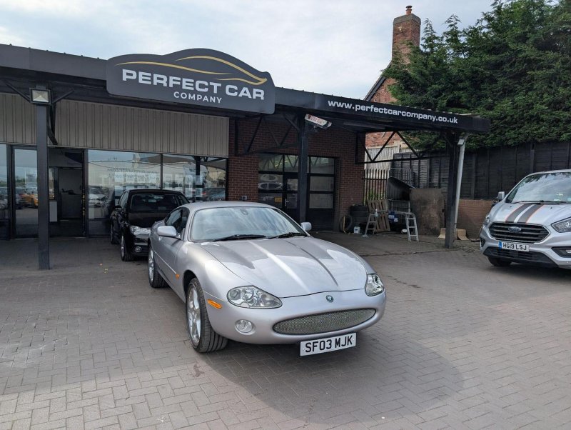 JAGUAR XK8 4.2 2dr