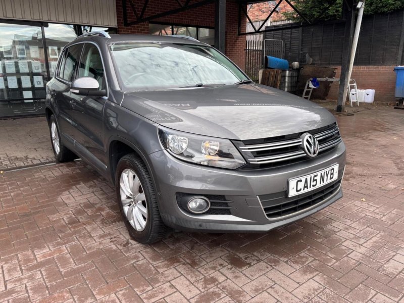 VOLKSWAGEN TIGUAN 2.0 TDI BlueMotion Tech Match DSG 4WD Euro 5 (s/s) 5dr
